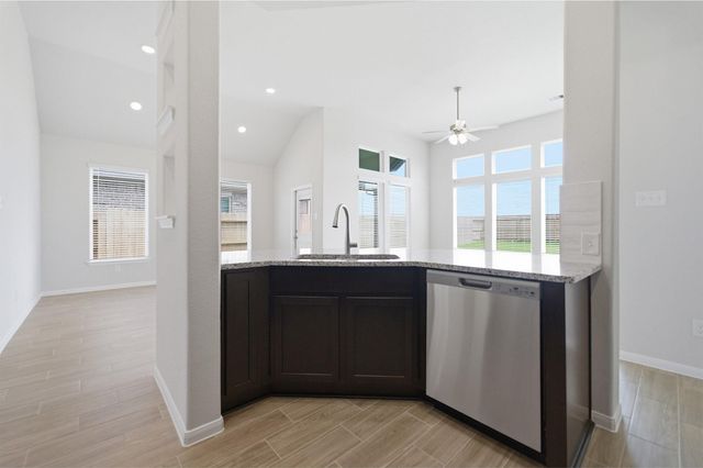 2726 Ruby Laurel Drive, Iowa Colony, TX 77583