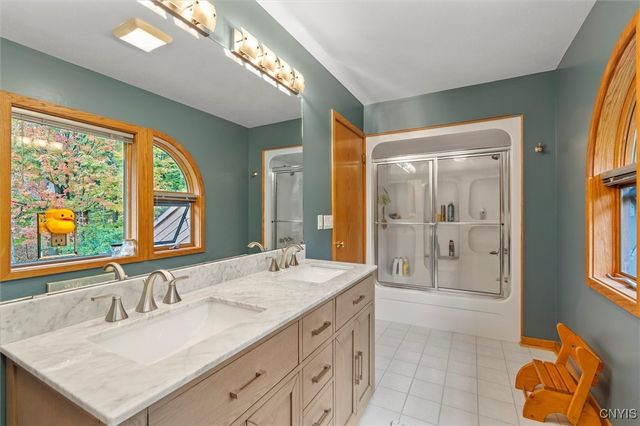 3421 Griffin Road, Onondaga, NY 13215