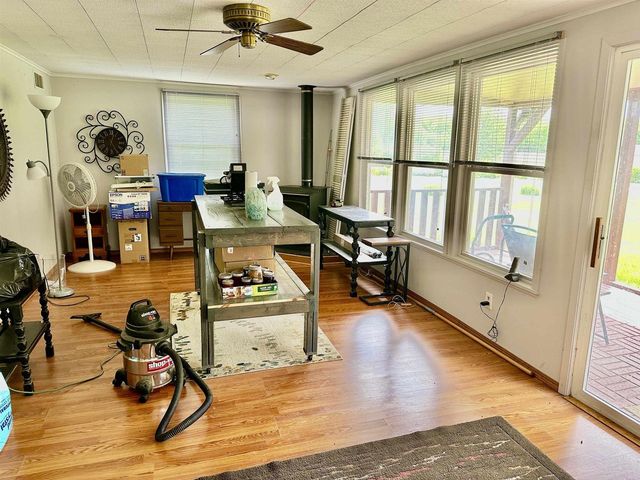 4631 MELODY LANE, Oshkosh, WI 54904