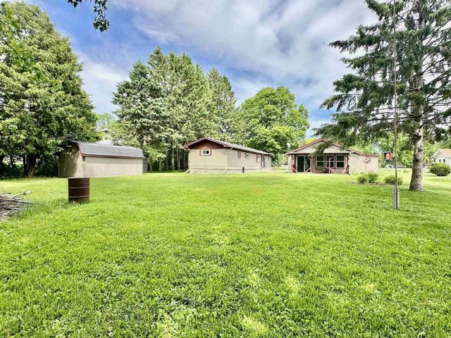 4631 MELODY LANE, Oshkosh, WI 54904
