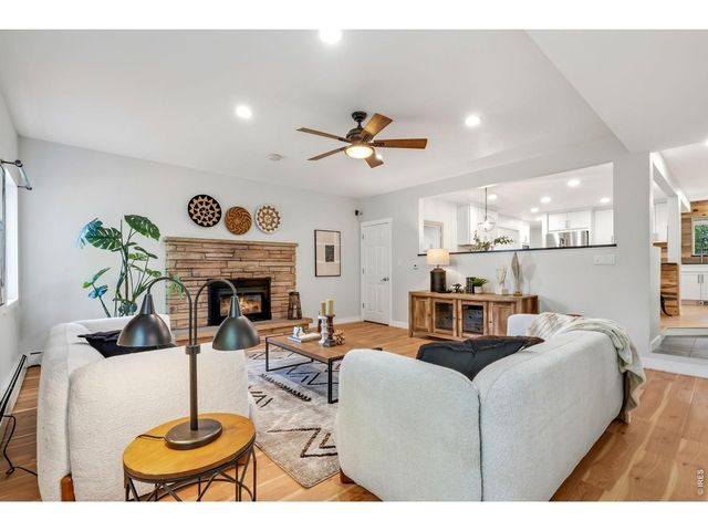 1120 Lindenwood Dr, Fort Collins, CO 80524