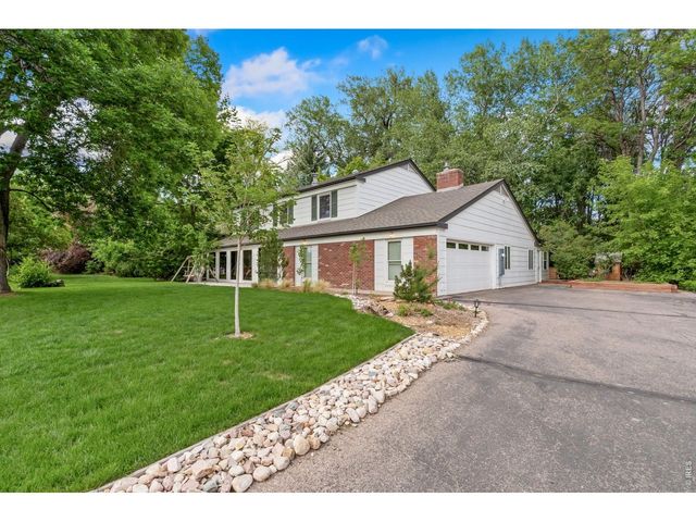 1120 Lindenwood Dr, Fort Collins, CO 80524