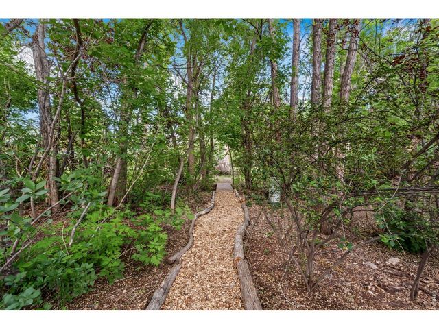 1120 Lindenwood Dr, Fort Collins, CO 80524