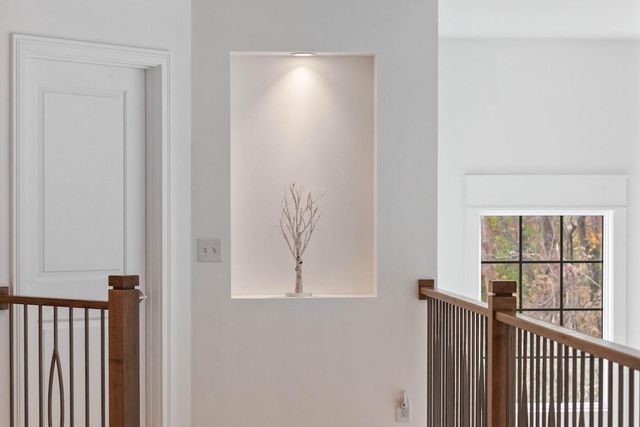 W339S271 Foxtail COURT, Oconomowoc, WI 53066