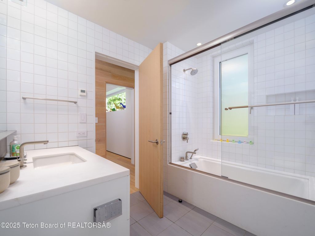 7970 N GRANITE RIDGE Road, Teton Village, WY 83025 photo 34