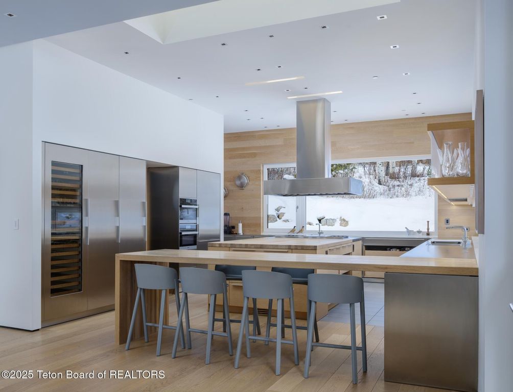 7970 N GRANITE RIDGE Road, Teton Village, WY 83025 photo 6