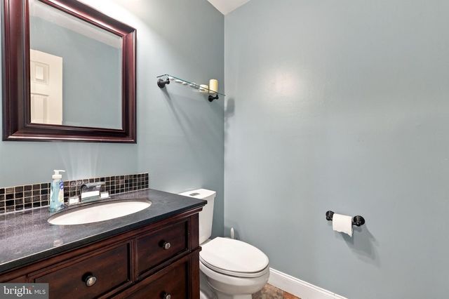 15 WHITE BIRCH LN, Southampton, PA 18966