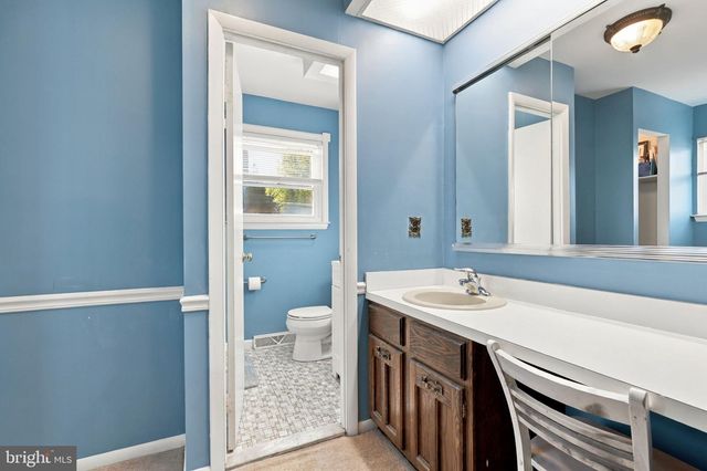 15 WHITE BIRCH LN, Southampton, PA 18966