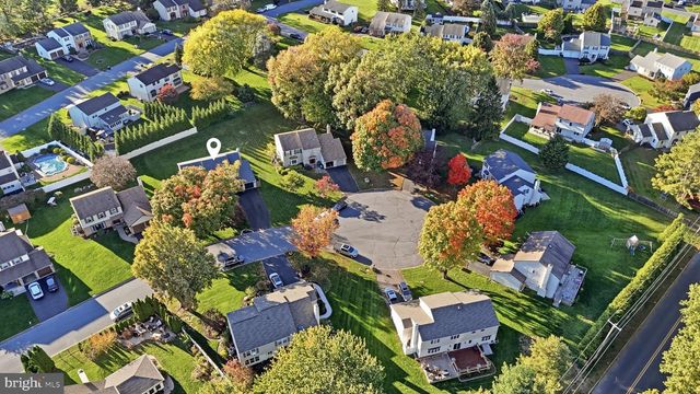 15 WHITE BIRCH LN, Southampton, PA 18966