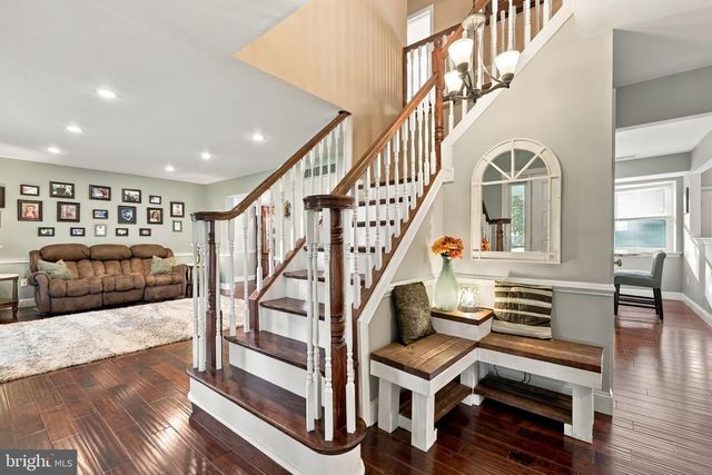 15 WHITE BIRCH LN, Southampton, PA 18966
