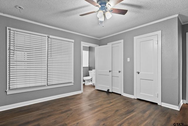 901 N Azaela, Tyler, TX 75701