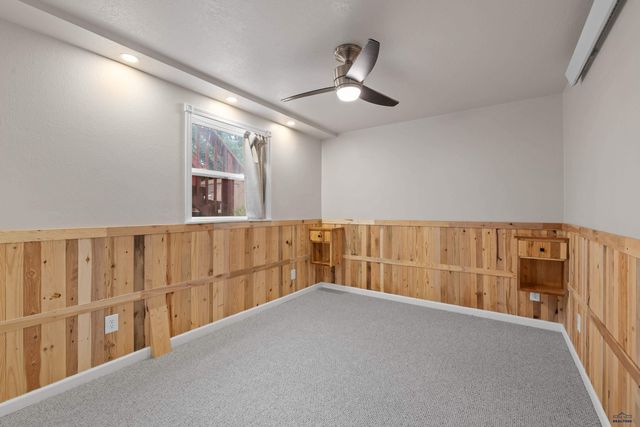 4320 STEELER LN, Rapid City, SD 57701