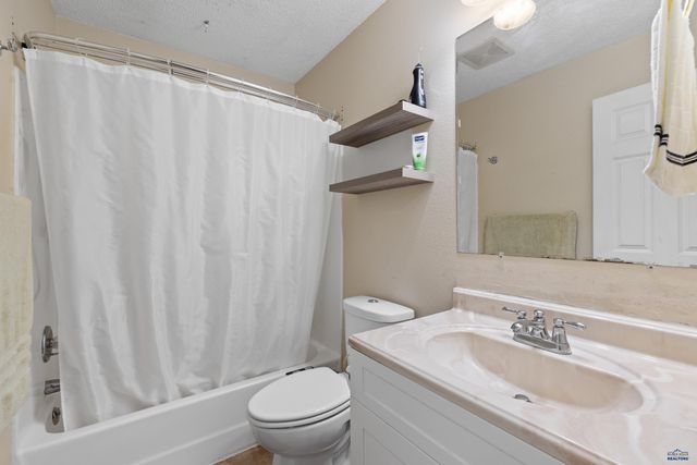 4320 STEELER LN, Rapid City, SD 57701