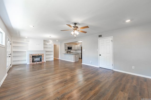 145 Addax Dr, San Antonio, TX 78213