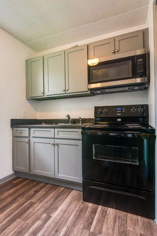 1733 17th Ave, N, Nashville, TN 37208