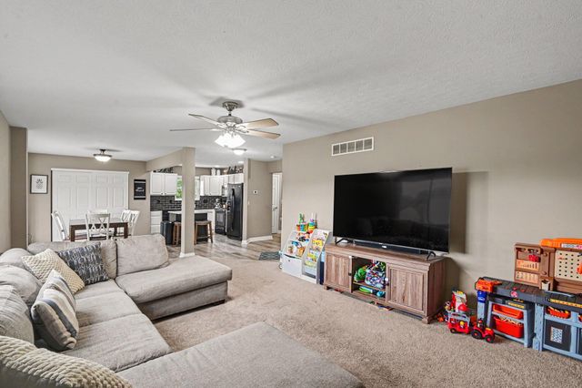 6821 Gordon Boulevard, Burlington, KY 41005