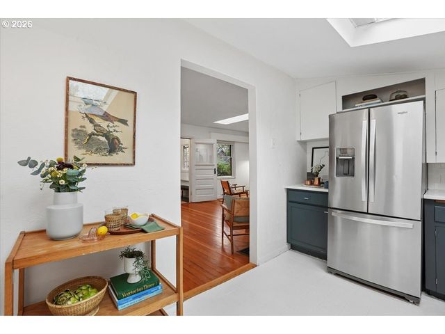 7404 Sw 53RD Ave, Portland, OR 97219