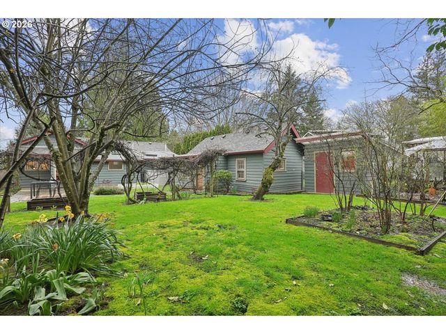 7404 Sw 53RD Ave, Portland, OR 97219