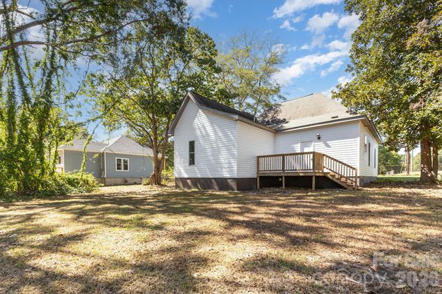 1205 S Lafayette Street, Shelby, NC 28152
