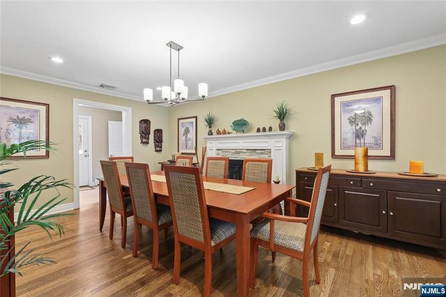 53 Van Blarcom Lane, Wyckoff, NJ 07481
