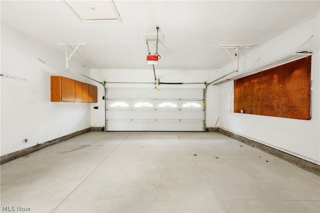 2862 Byron Drive, North Canton, OH 44720