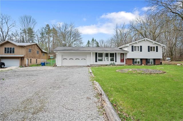 2862 Byron Drive, North Canton, OH 44720