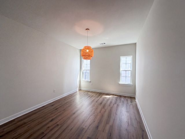 3518 Pepper Glendale Dr, Murfreesboro, TN 37128