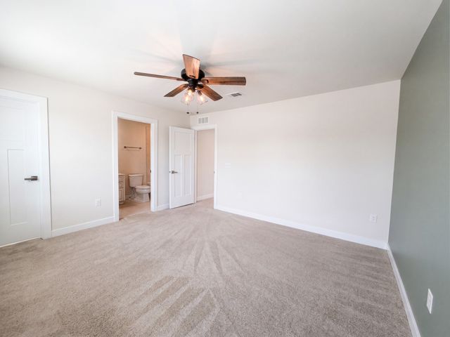 3518 Pepper Glendale Dr, Murfreesboro, TN 37128