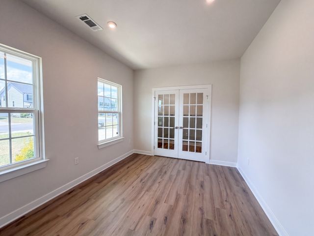 3518 Pepper Glendale Dr, Murfreesboro, TN 37128