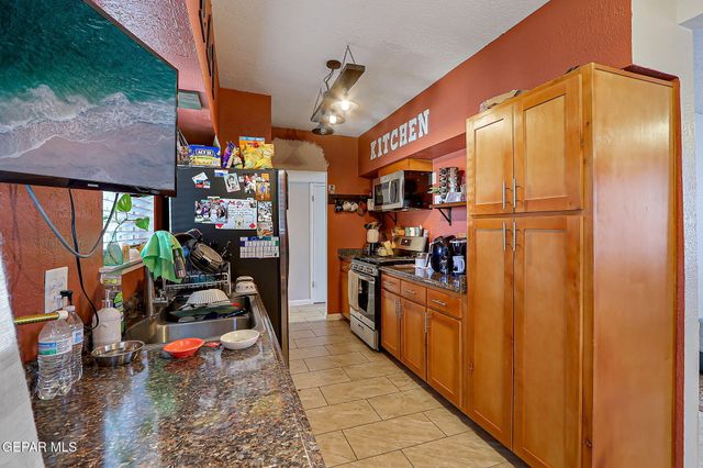 5112 JULIANDRA Avenue, El Paso, TX 79924