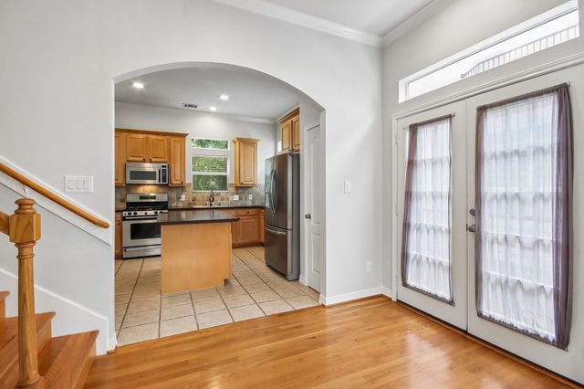 810 Malone Street, Houston, TX 77007