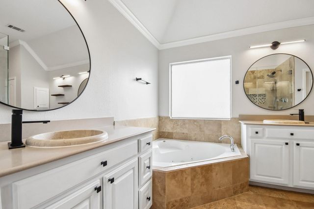 810 Malone Street, Houston, TX 77007