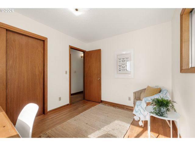 9025 Sw AVERY St, Tualatin, OR 97062