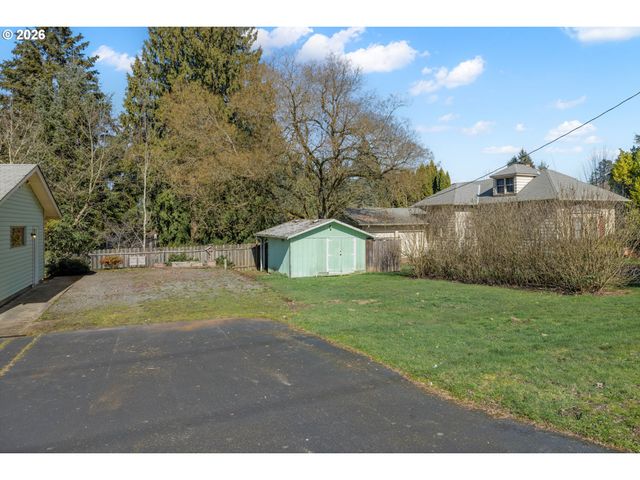 9025 Sw AVERY St, Tualatin, OR 97062