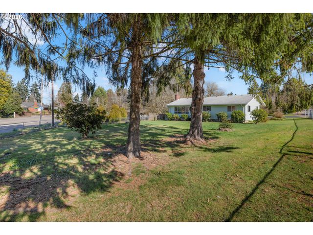 9025 Sw AVERY St, Tualatin, OR 97062