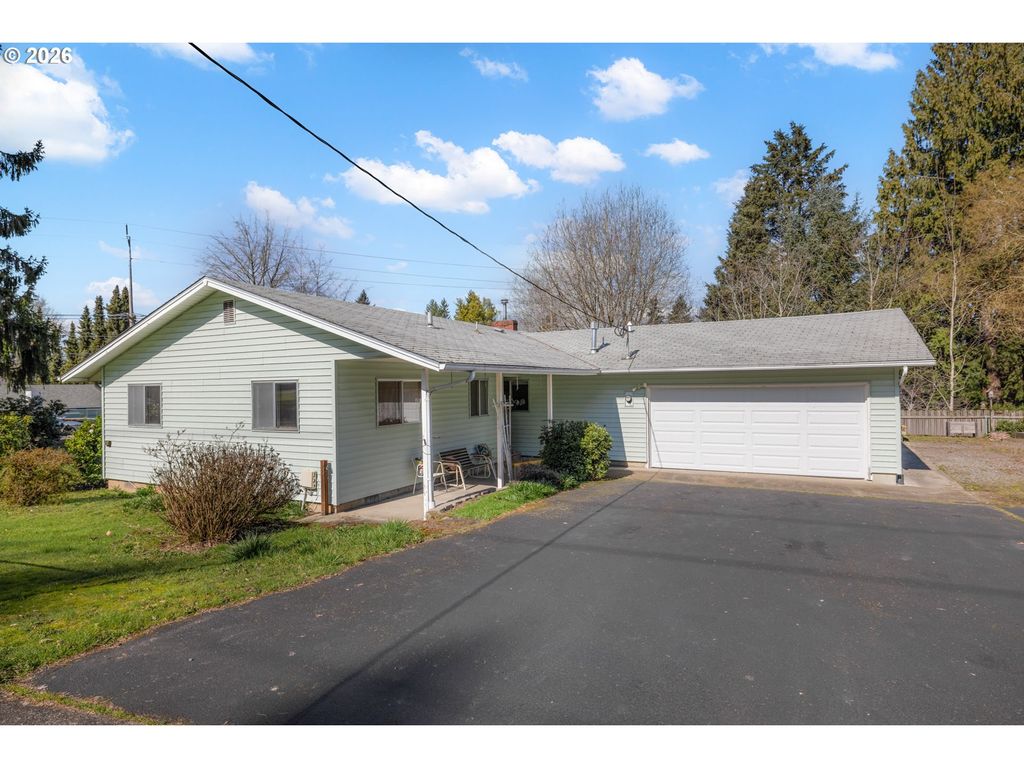 9025 Sw AVERY St, Tualatin, OR 97062