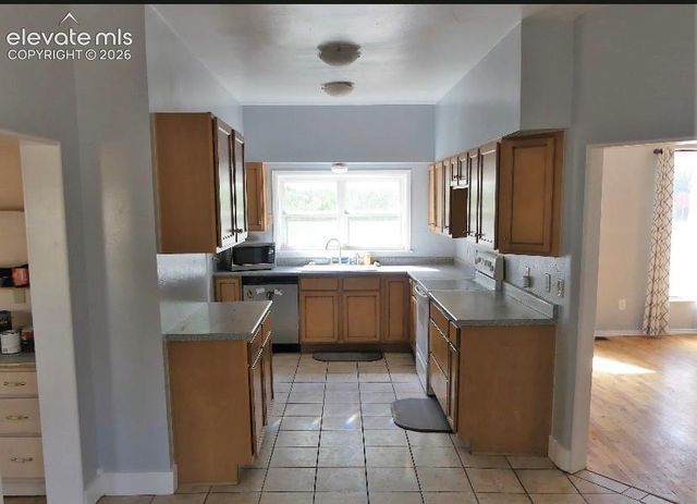 3002 W Pikes Peak Avenue, Colorado Springs, CO 80904