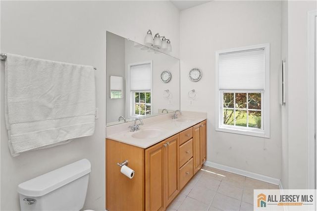 41 Draw Bridge Drive, Monroe, NJ 08831