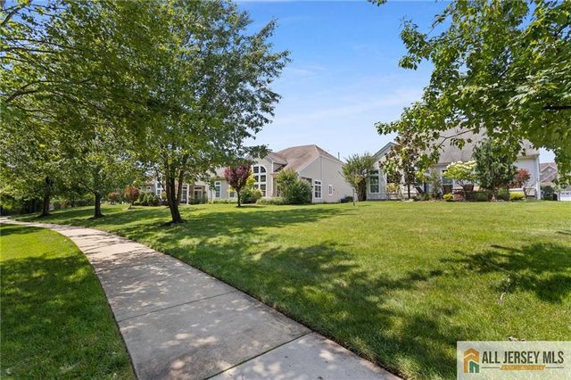 41 Draw Bridge Drive, Monroe, NJ 08831