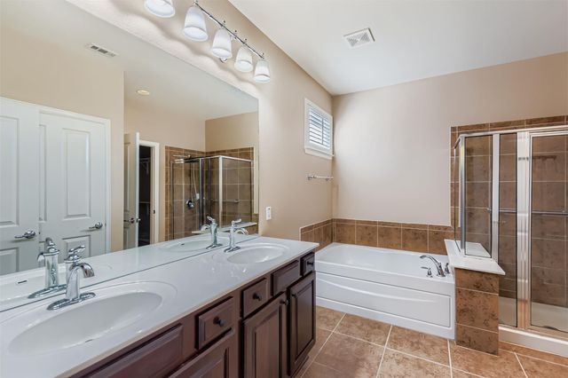723 Independence Creek LN, Georgetown, TX 78633