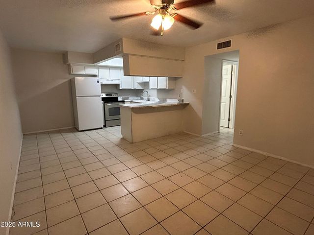 526 N 4TH Street A, Avondale, AZ 85323