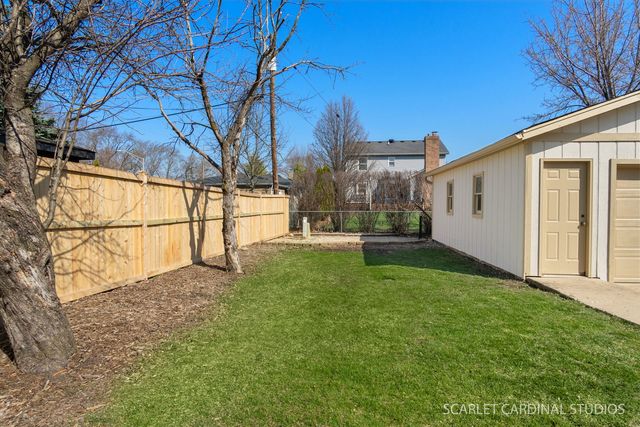 1407 WILSON Avenue, Wheaton, IL 60189