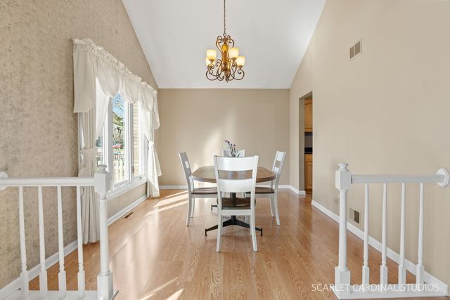 1407 WILSON Avenue, Wheaton, IL 60189