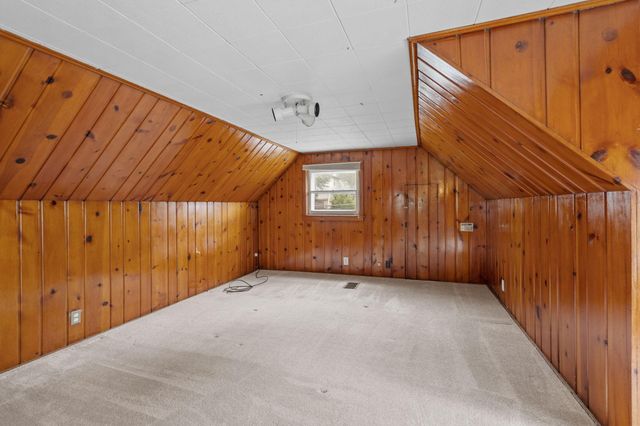 346 Geranium Avenue E, Saint Paul, MN 55130