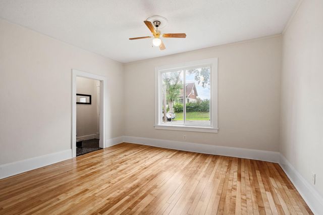 346 Geranium Avenue E, Saint Paul, MN 55130