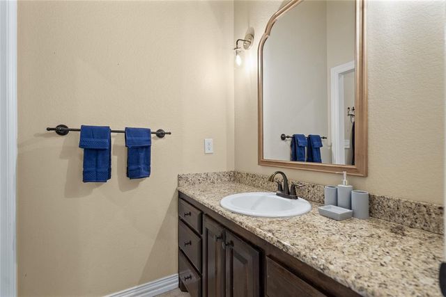 835 Sunset Court, Ardmore, OK 73401