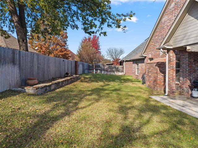 835 Sunset Court, Ardmore, OK 73401