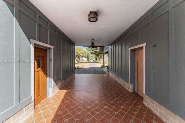 19820 SW 244th St, Homestead, FL 33031