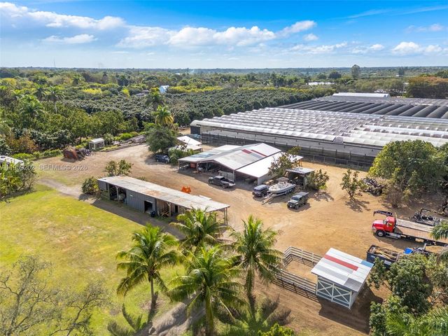 19820 SW 244th St, Homestead, FL 33031