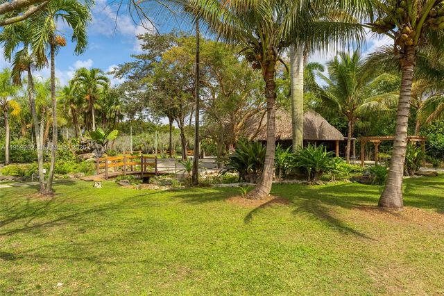 19820 SW 244th St, Homestead, FL 33031